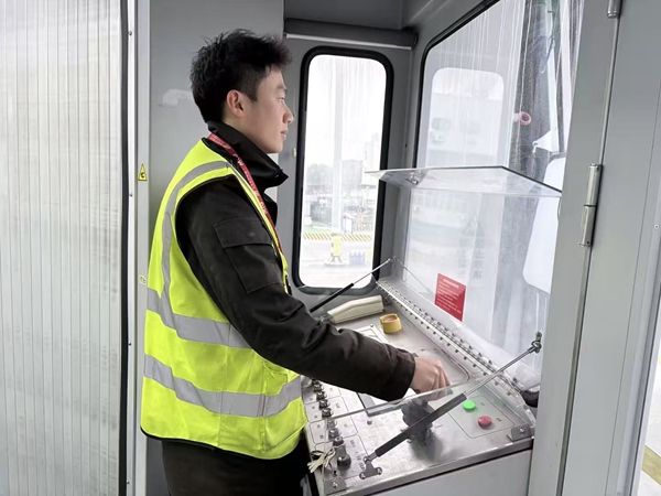 dc402d874f52036467e9d67313c877c7_副本.jpg